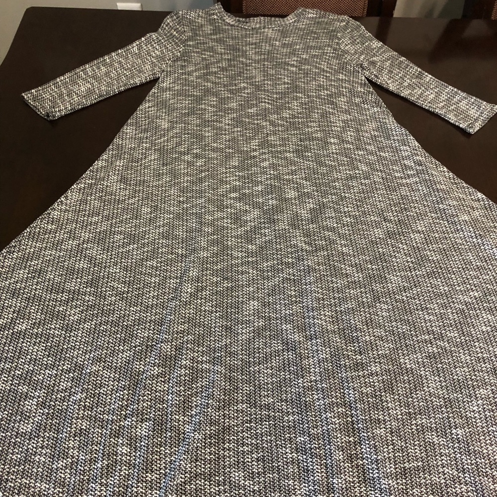 Maxi dress. 3/4 sleeve
